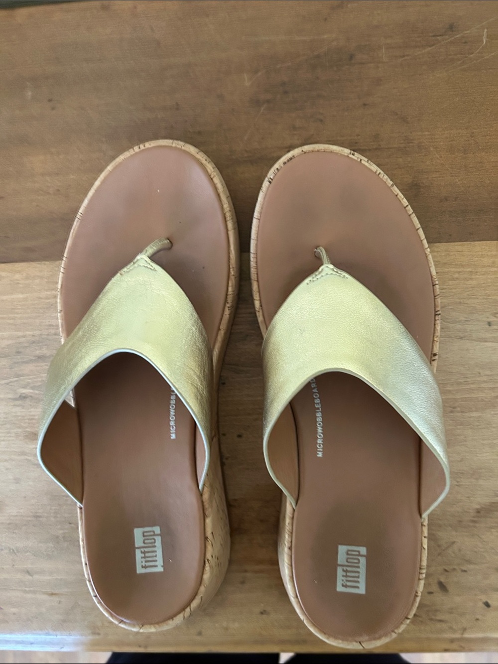 Fitflop Metallic Gold Wide Strap Toe-Post Slide Sandals